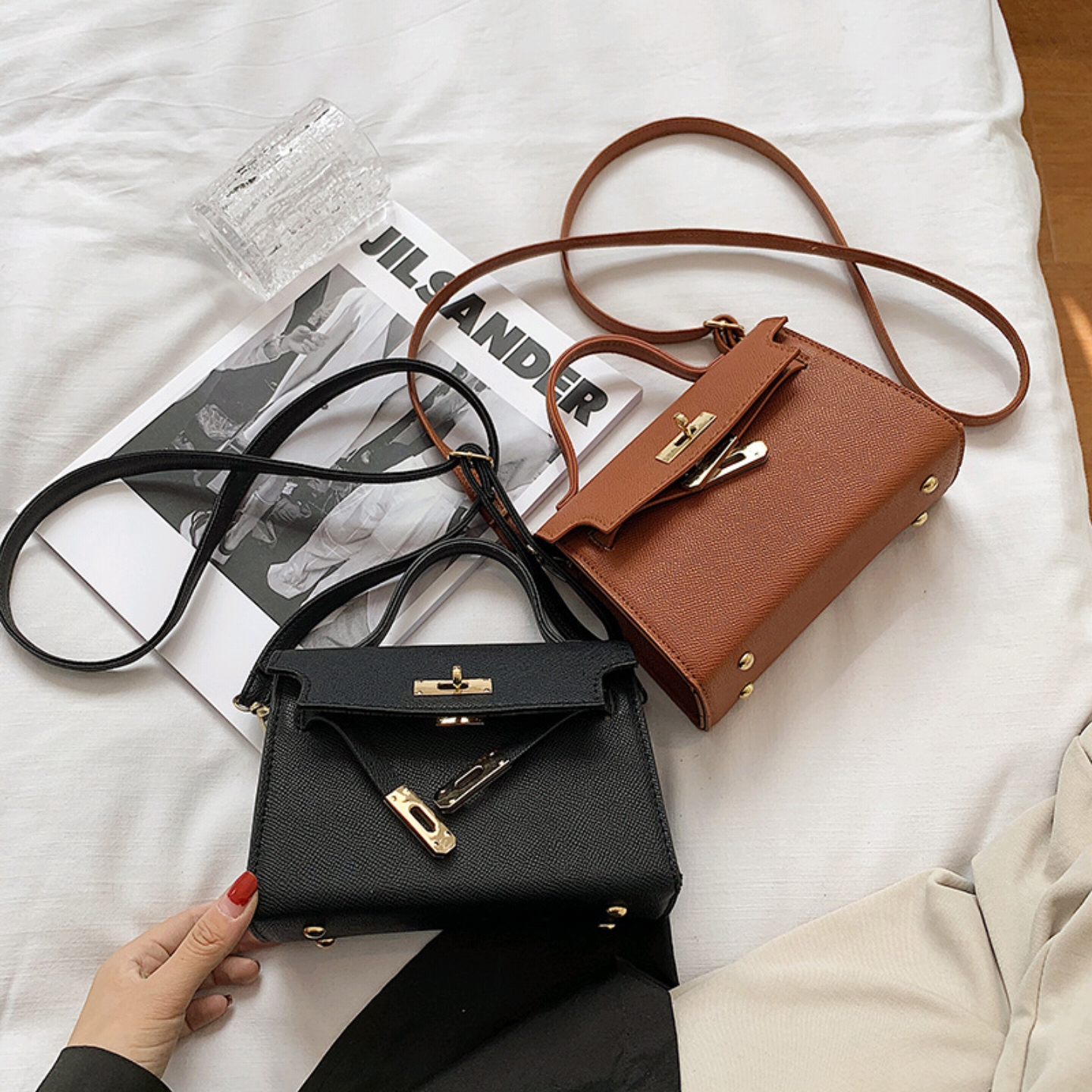 Women's shoulder sling bag thumb 3
